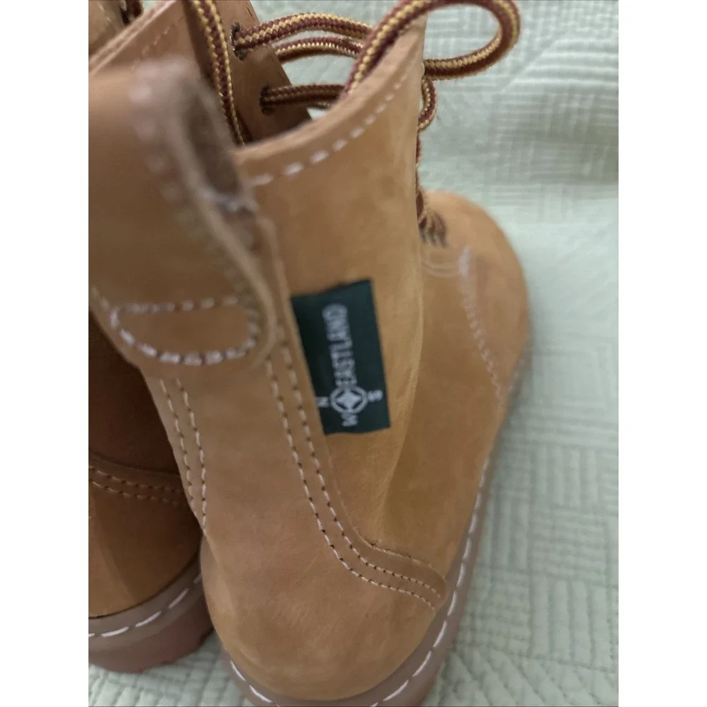 Vintage Eastland Womens 7M Tan Suede Lace Up Chukka Boots Made USA 780810